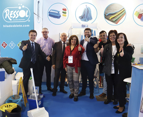 Staff de Hilados Biete en la pasada edición de Hygienalia+Pulire.
